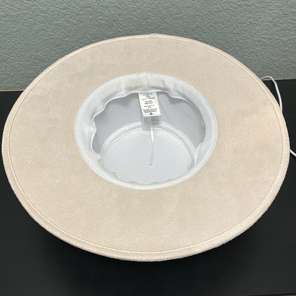 Time and Tru Boater Hat with Braid Cream Suede feel One Size - Picture 5 of 7